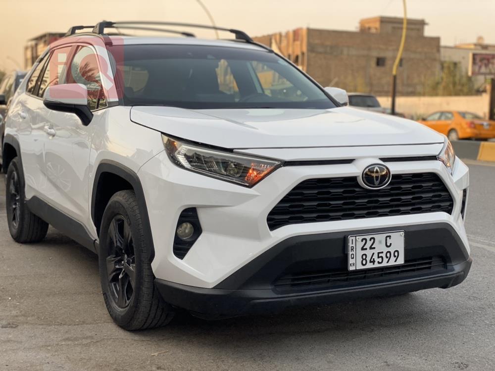 تويوتا راف 4